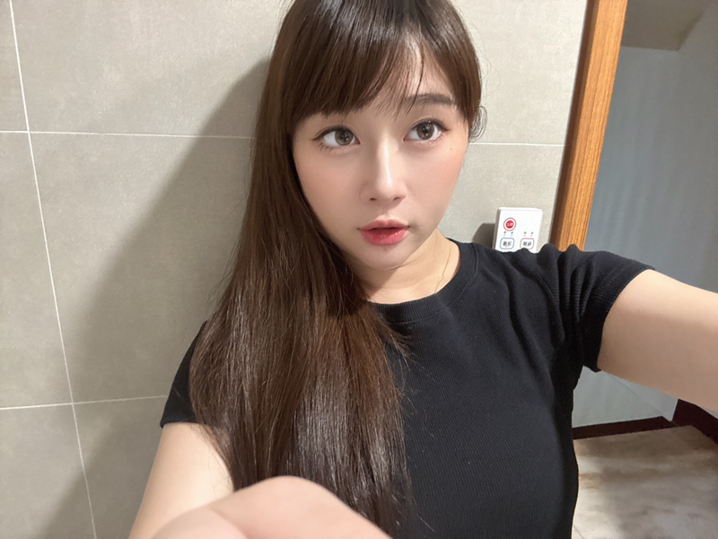 女人知己試用大隊,口碑行銷,部落客行銷,Flora Floral花葉草本養護泥,頭皮養護,頭皮護理,頭皮清潔,植萃染髮,中草藥,草本植萃,頭皮去角質,頭皮調理,花葉頭皮養護,201花葉草本養護泥,203花葉頭皮養護泥矯色版,頭皮養護專家